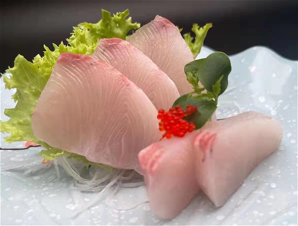 Hamachi Sashimi  5 st